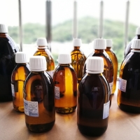 精油到货拍照！法国科西嘉岛永久花及很多精油